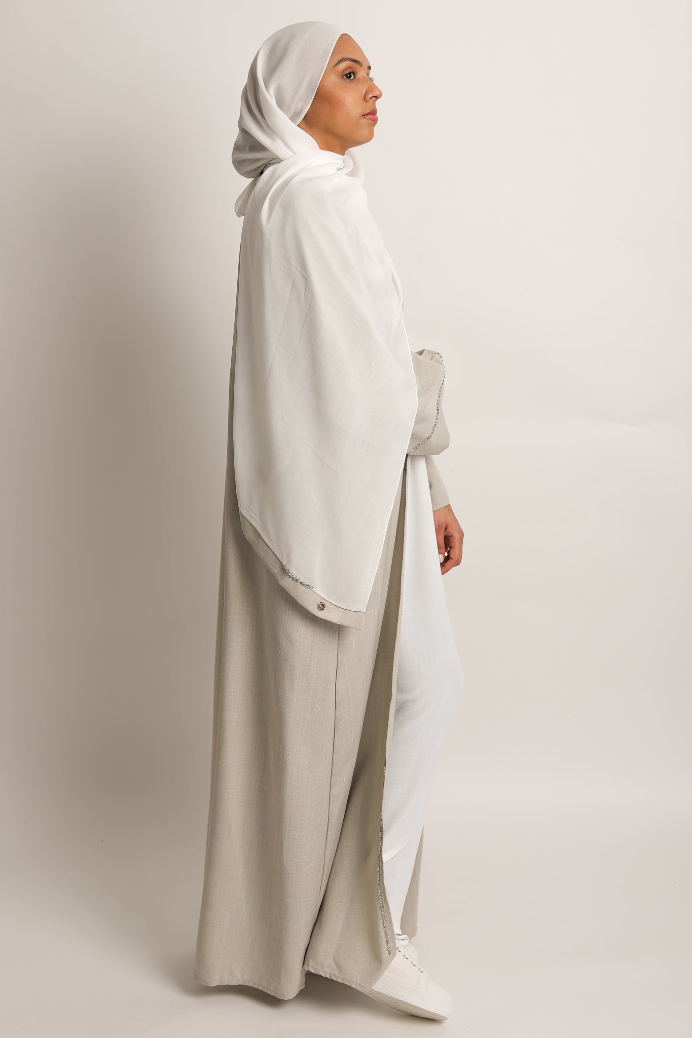 Safiya Embellished Open Abaya - Linen