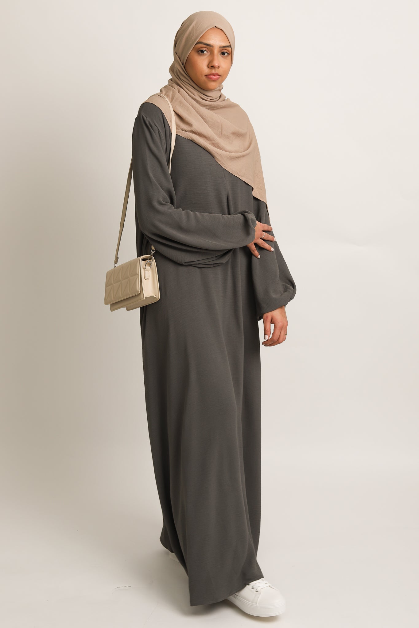 Closed Abaya with Zip Closure and Pockets - Olive Grey