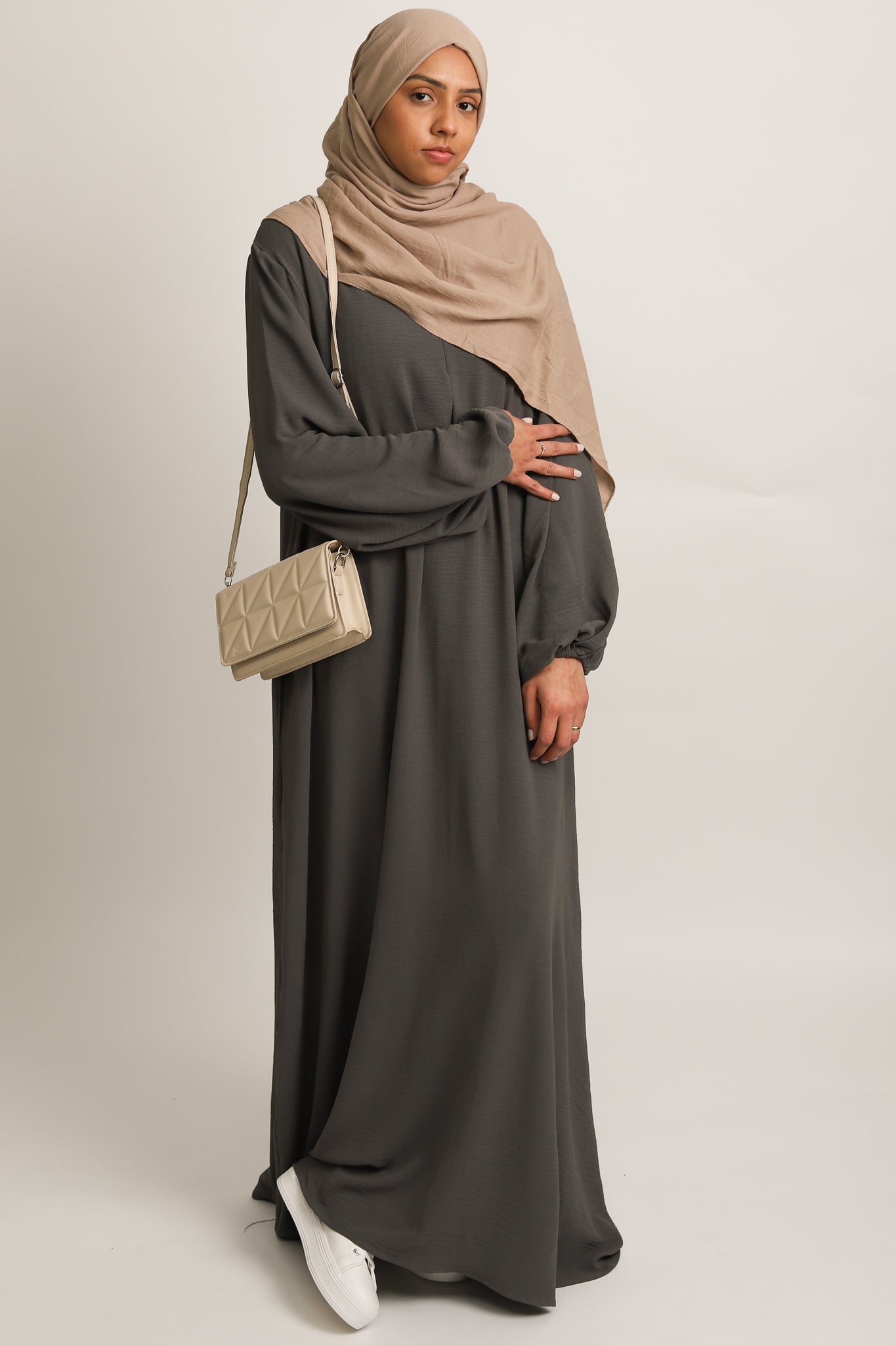 Closed Abaya with Zip Closure and Pockets - Olive Grey