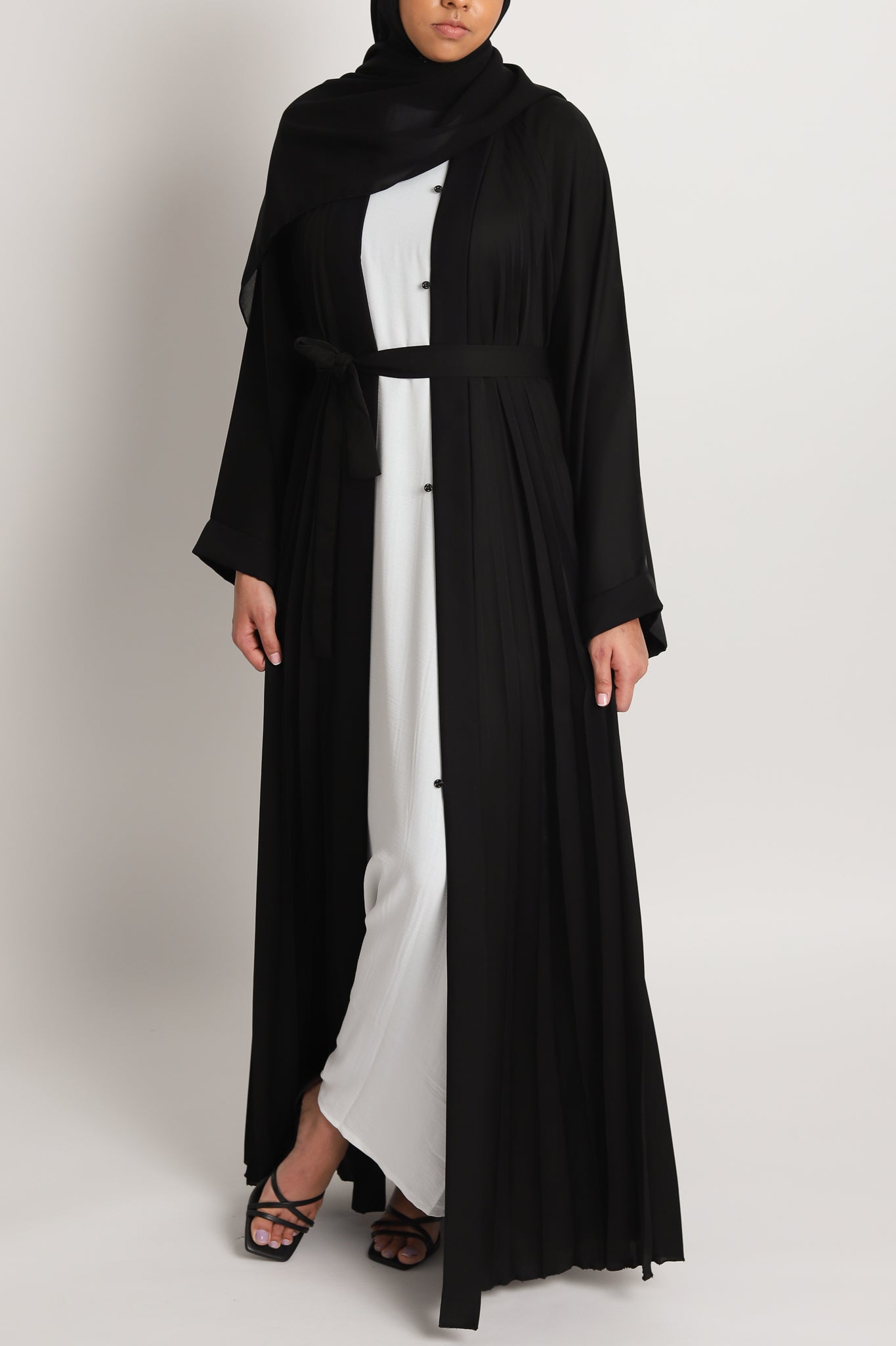 Raneem Pleated Open Abaya