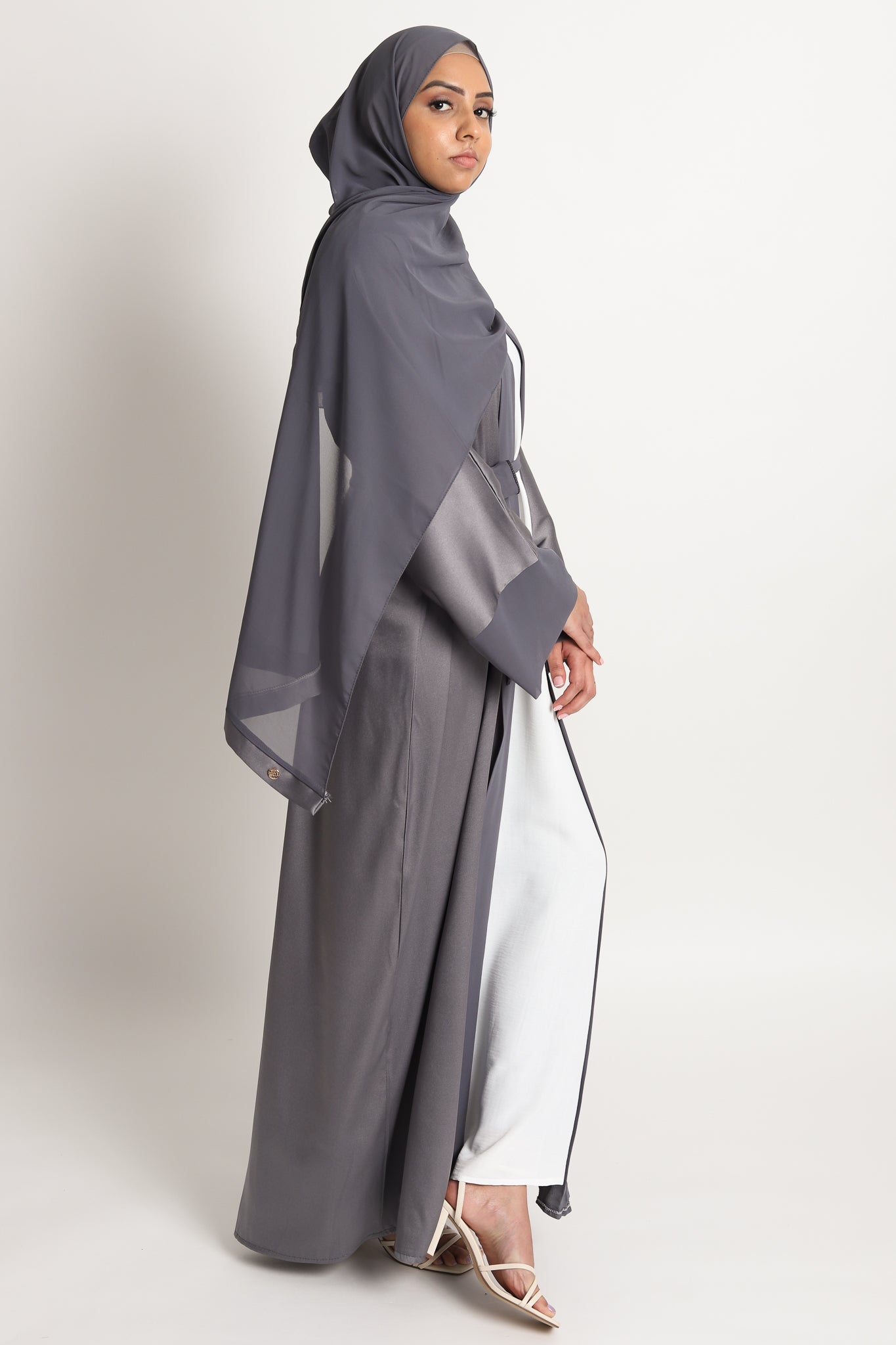 Sahar Open Abaya - Slate