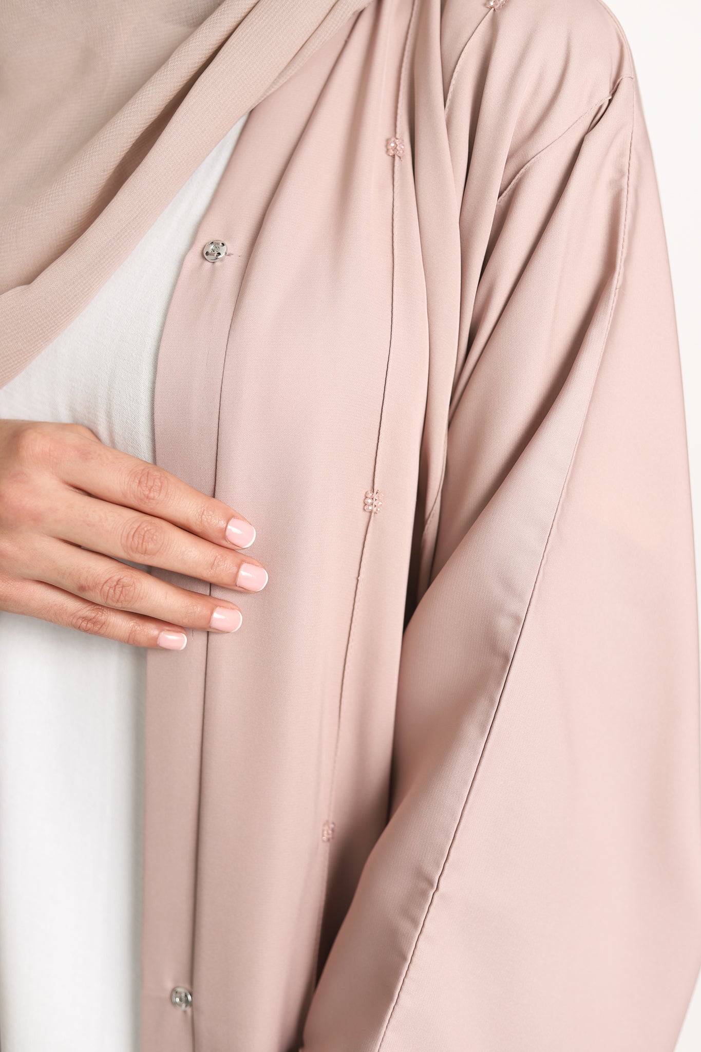 Ruwa Embellished Open Abaya - Blush