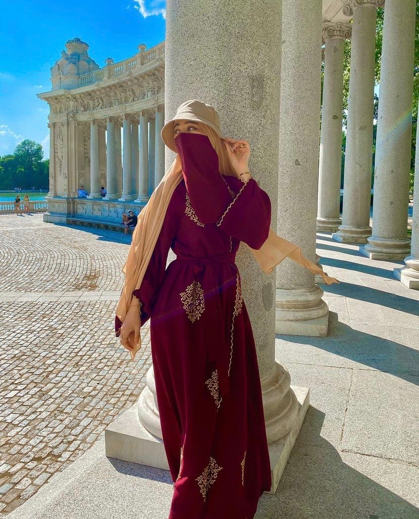 Signature Half Niqab - Maroon