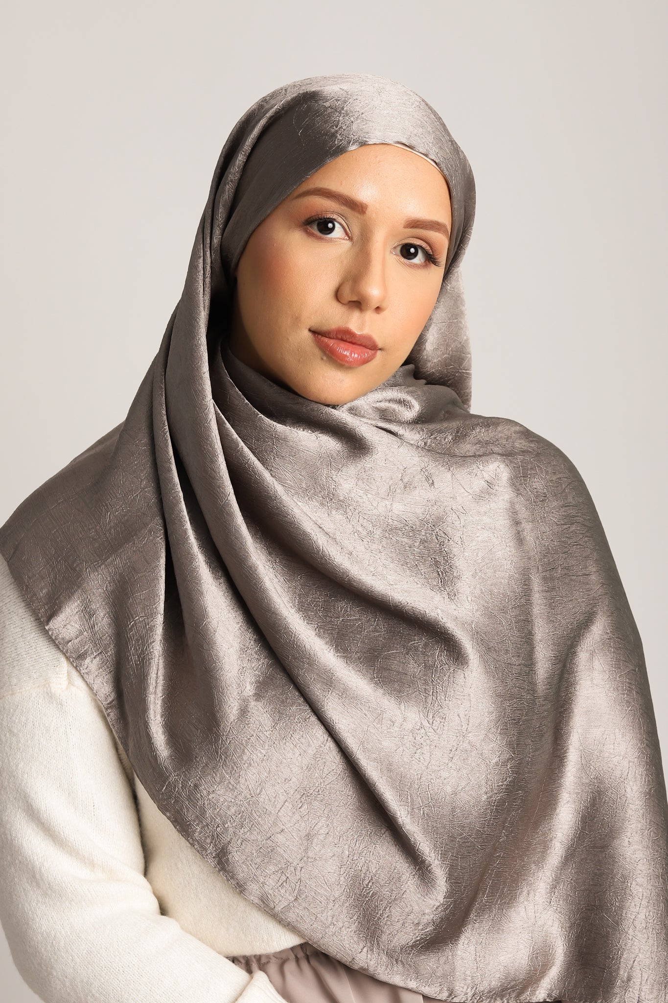 Crushed Satin Hijab Pewter