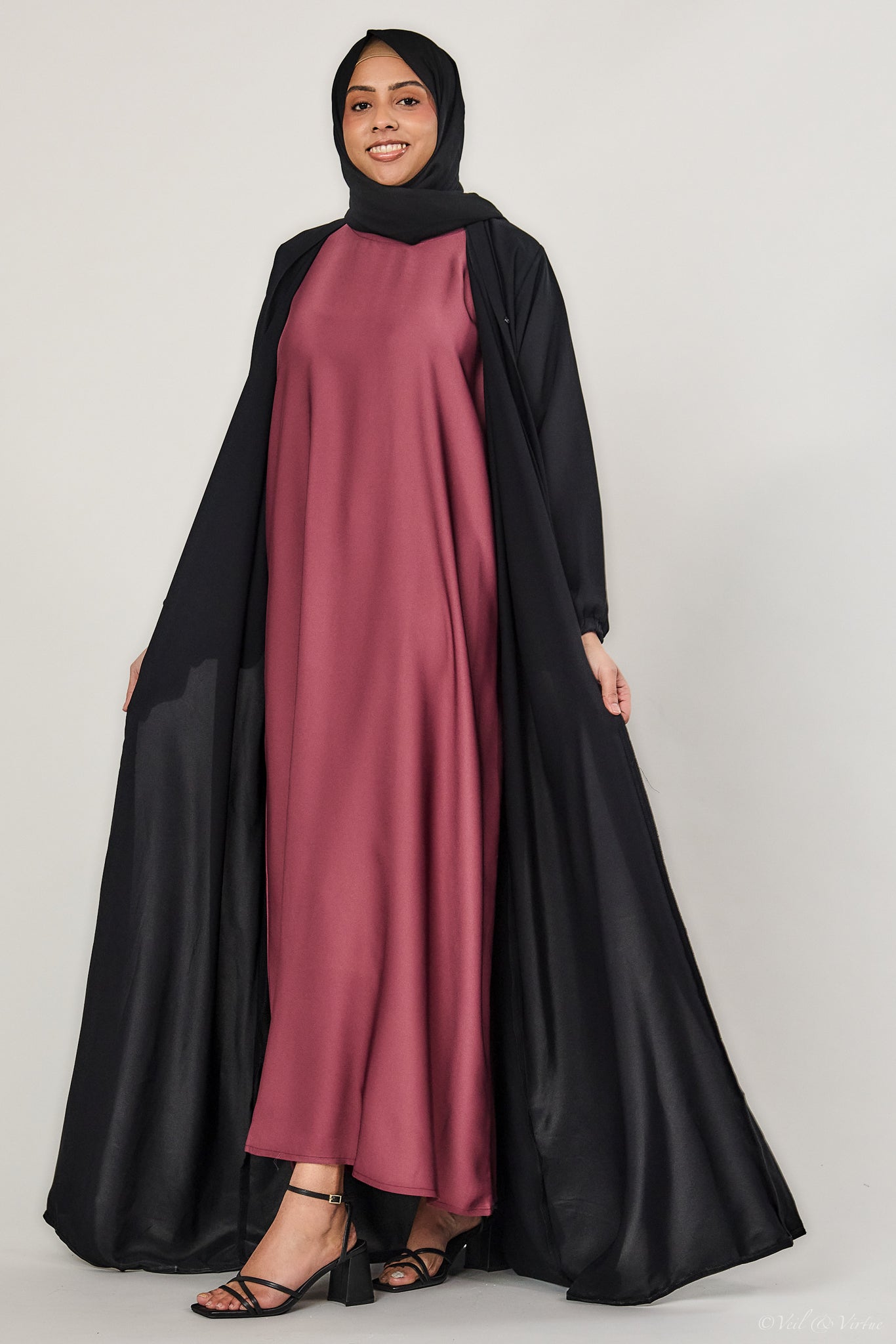 Short-Sleeved Abaya Slip Dress - Rouge