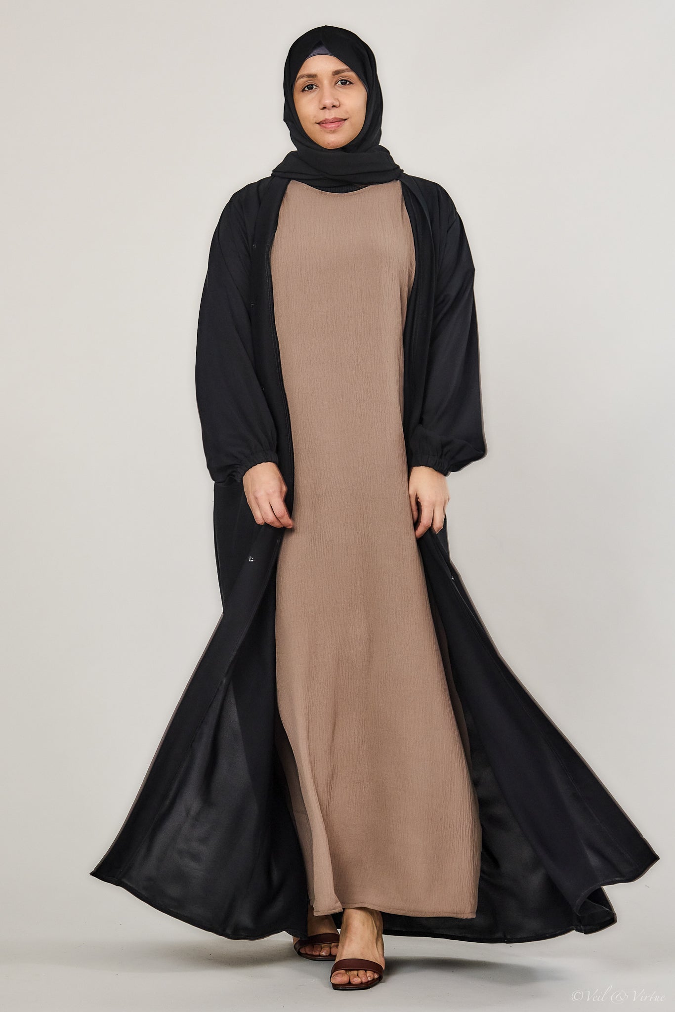 Short-Sleeved Crinkle Abaya Slip Dress - Khaki