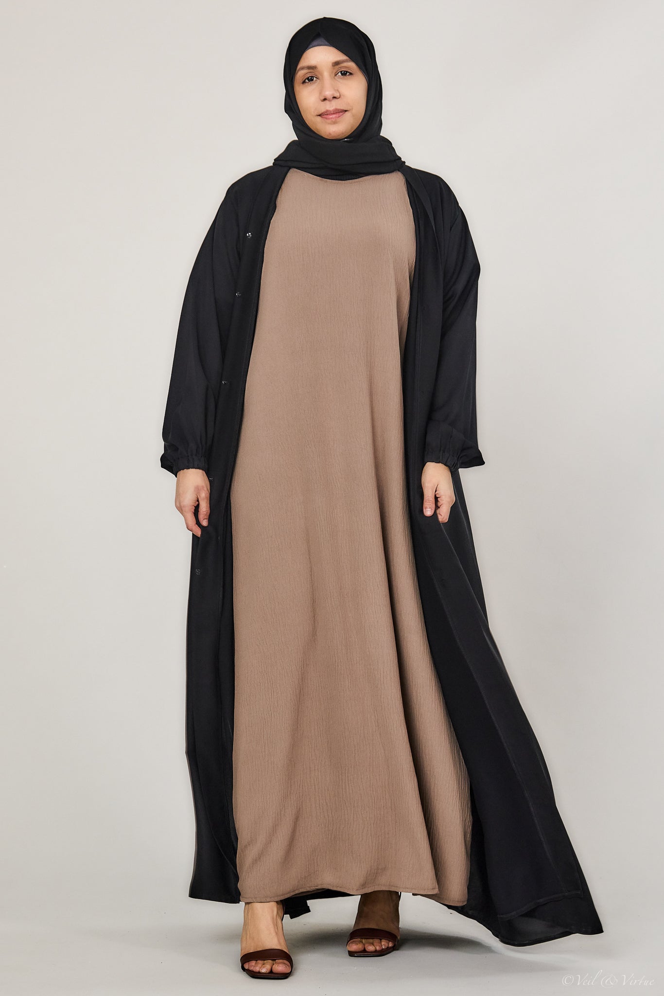 Short-Sleeved Crinkle Abaya Slip Dress - Khaki