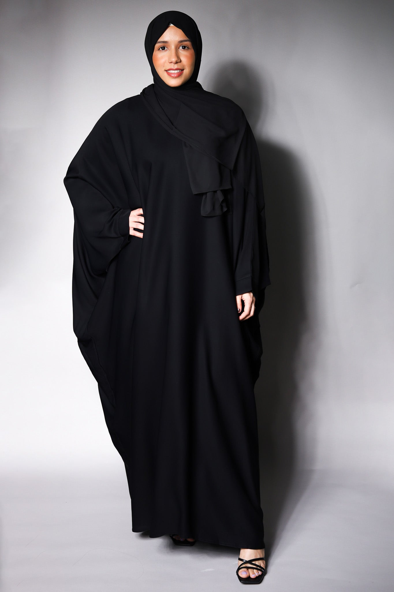 Black Plain Farasha Abaya