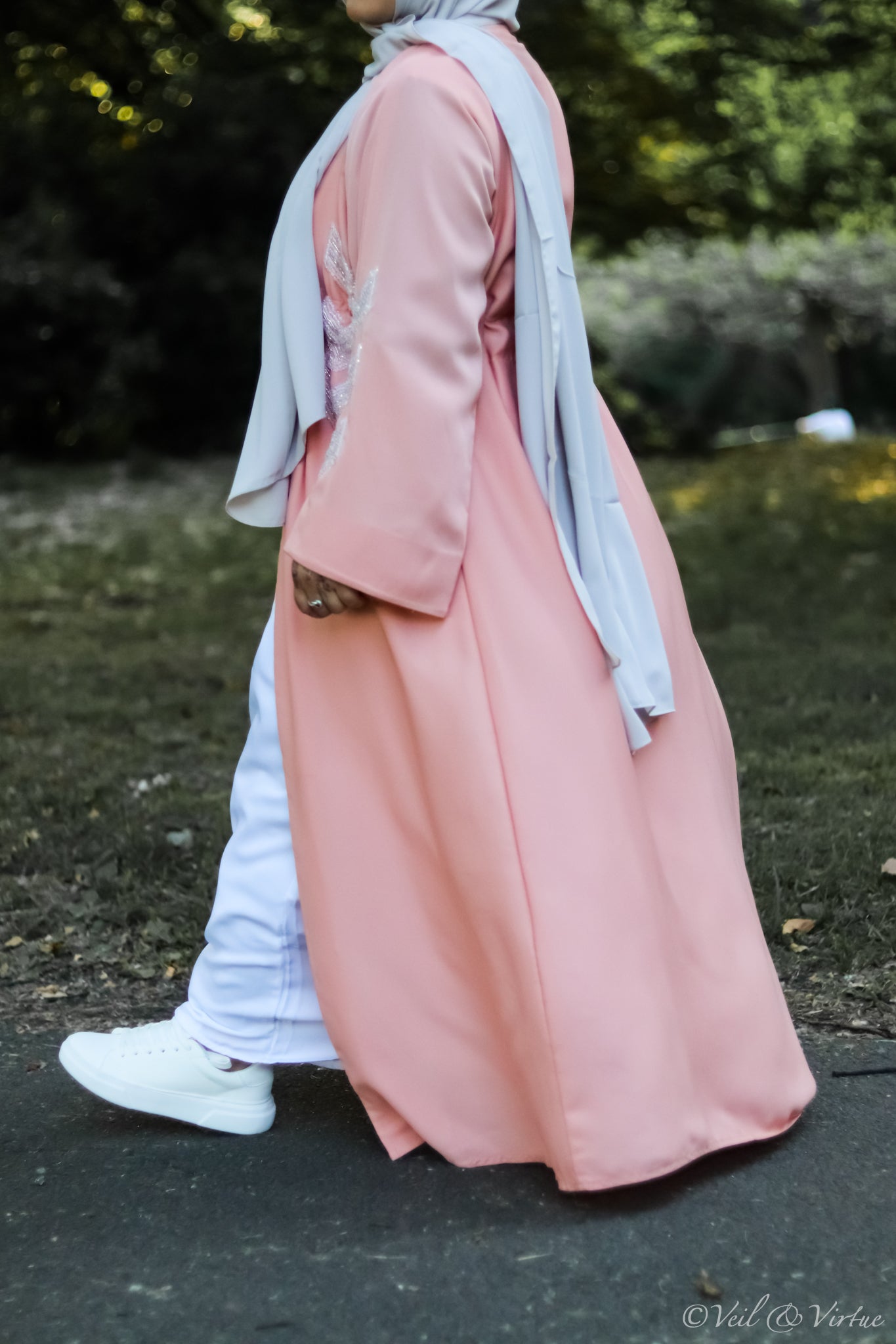 Inara Coral Gem Detail Abaya