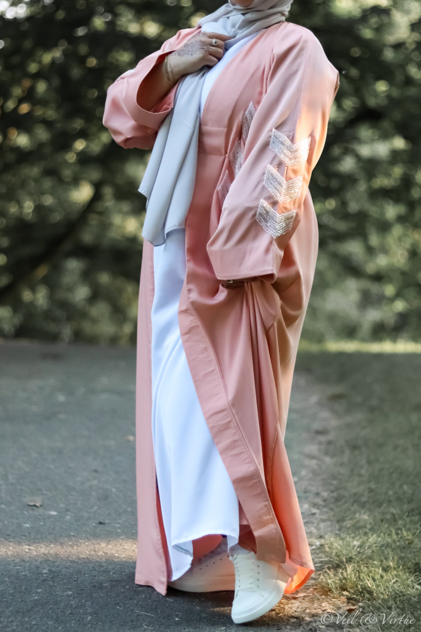 Inara Coral Gem Detail Abaya